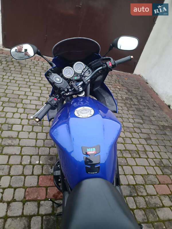 Мотоцикл Спорт-туризм Yamaha FZS 600 Fazer 2002 в Львове фото 7 Мотоцикл Спорт-туризм Yamaha FZS 600 Fazer 2002 в Львове