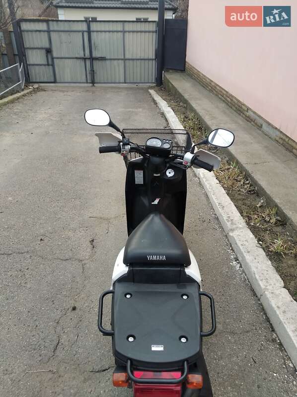 Вантажні моторолери, мотоцикли, скутери, мопеди Yamaha Gear 4T 2009 в Рені