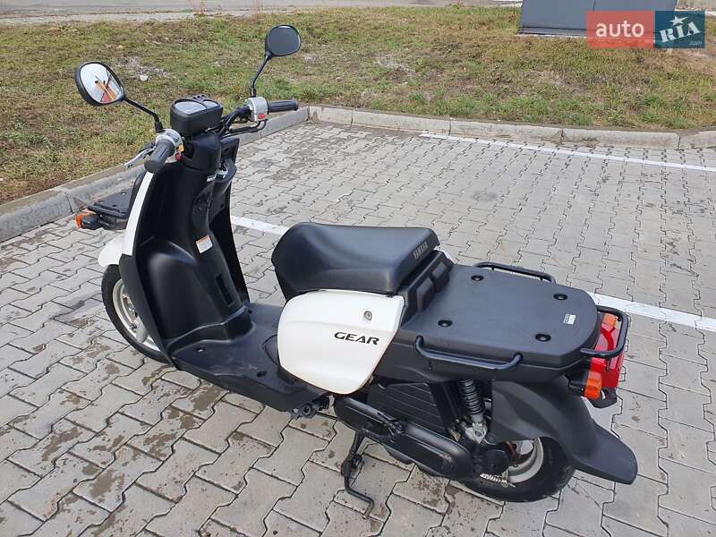 Скутер Yamaha Gear 4T 2015 в Чернігові