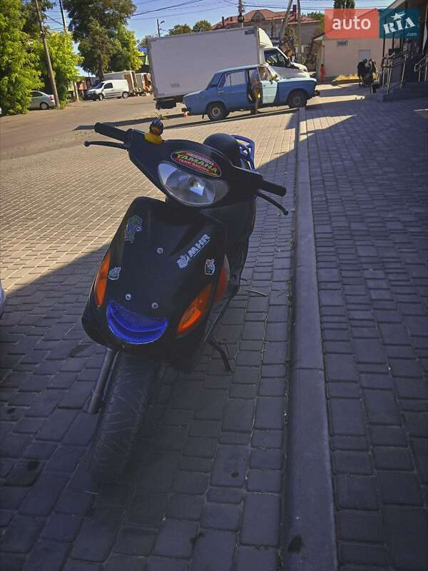 Грузовые мотороллеры, мотоциклы, скутеры, мопеды Yamaha Grand Axis 2001 в Украинке