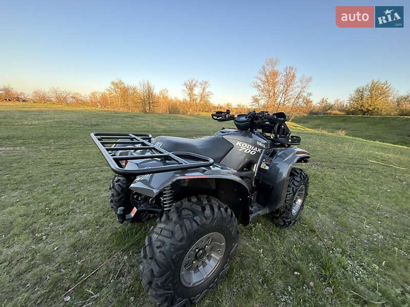 Квадроцикл  утилитарный Yamaha Grizzly 700 2016 в Кобеляках