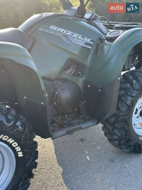 Квадроцикл утилітарний Yamaha Grizzly 2014 в Тернополі
