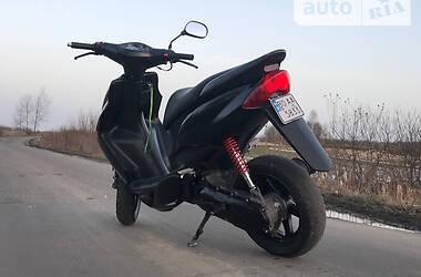 Макси-скутер Yamaha Jog R 2003 в Богородчанах