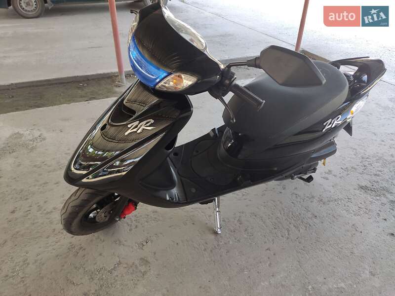 Скутер Yamaha  Jog SA 39 ZR 2013 в Павлограде фото Скутер Yamaha  Jog SA 39 ZR 2013 в Павлограде
