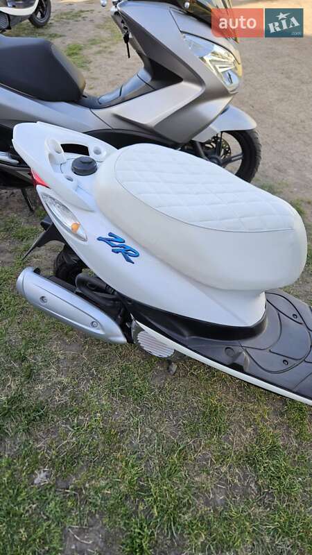 Мопеди Yamaha  Jog SA 39 ZR 2013 в Первомайську