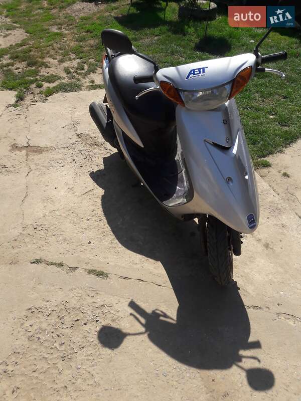 Вантажні моторолери, мотоцикли, скутери, мопеди Yamaha Jog SA16 2005 в Тернополі