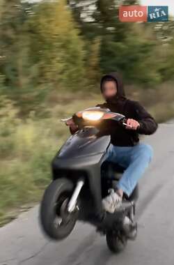 Грузовые мотороллеры, мотоциклы, скутеры, мопеды Yamaha Jog 2000 в Броварах