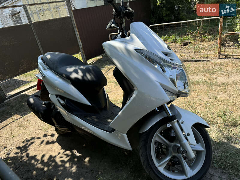 Скутер Yamaha Majesty 155S SG28J 2015 в Днепре