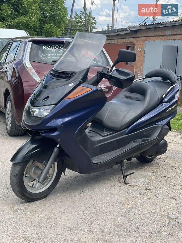 Yamaha Majesty 250 2004