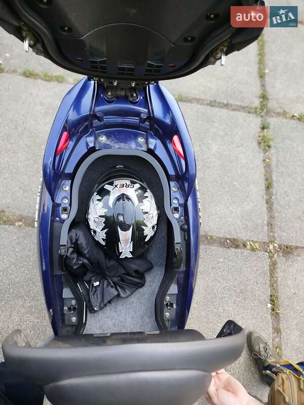 Максі-скутер Yamaha Majesty 250 2007 в Чернігові