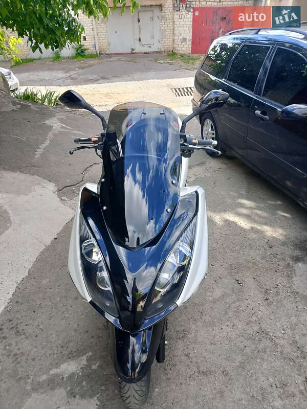 Макси-скутер Yamaha Majesty 250 2012 в 