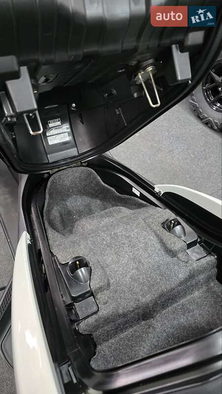 Максі-скутер Yamaha Majesty 250 2005 в Дніпрі