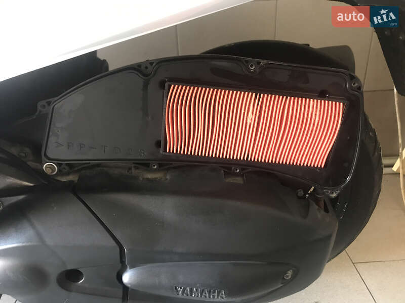 Макси-скутер Yamaha Majesty 250 2011 в Ужгороде фото 27 Макси-скутер Yamaha Majesty 250 2011 в Ужгороде