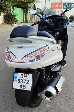 Макси-скутер Yamaha Majesty 400 2012 в 