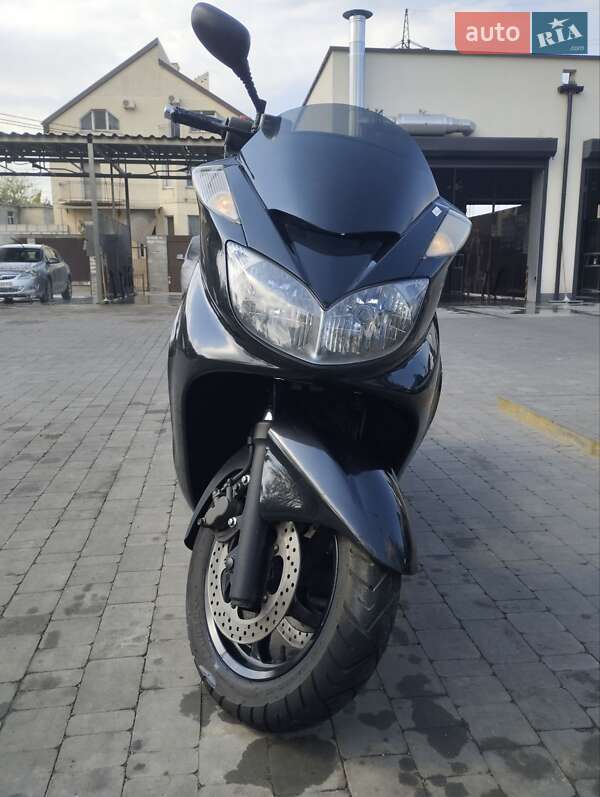 Макси-скутер Yamaha Majesty 400 2009 в 