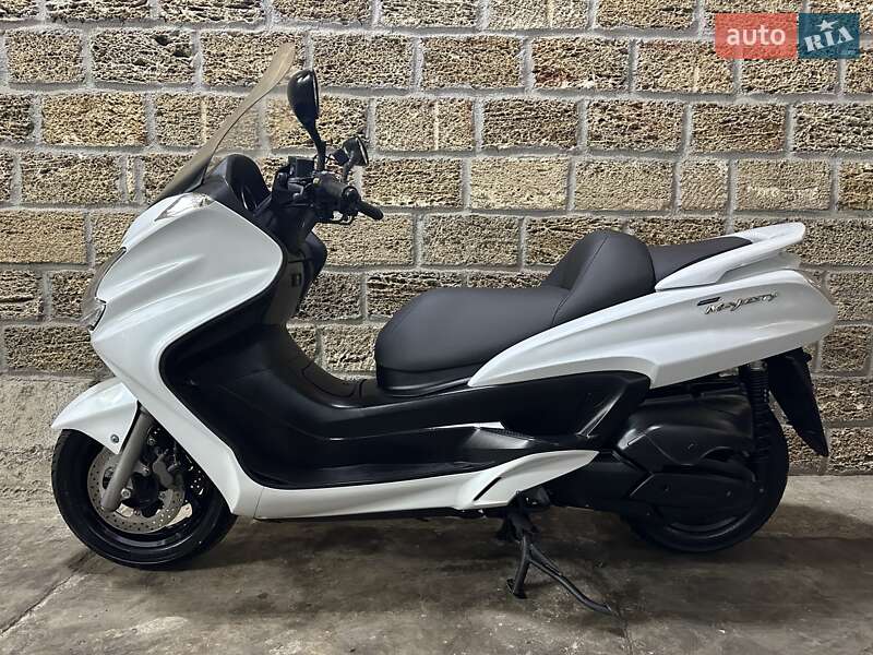 Yamaha Majesty 400 2011