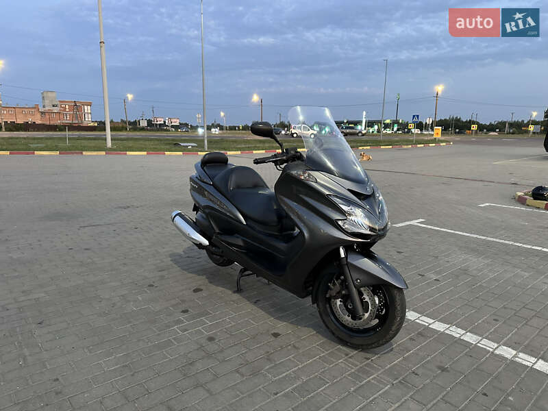 Макси-скутер Yamaha Majesty 400 2010 в Ивано-Франковске фото 7 Макси-скутер Yamaha Majesty 400 2010 в Ивано-Франковске
