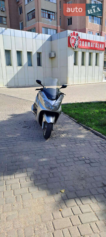 Максі-скутер Yamaha Majesty 400 2005 в Одесі