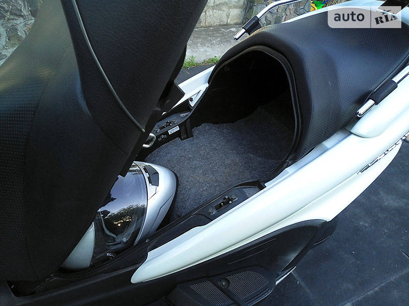 Максі-скутер Yamaha Majesty 2005 в Дніпрі