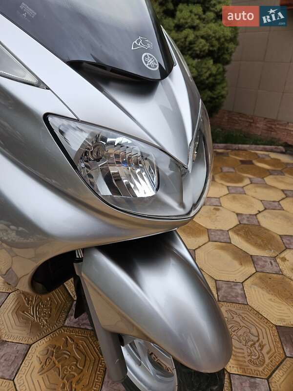 Максі-скутер Yamaha Majesty 2000 в Миколаєві