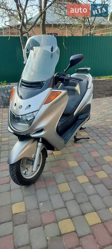 Yamaha Majesty 2003