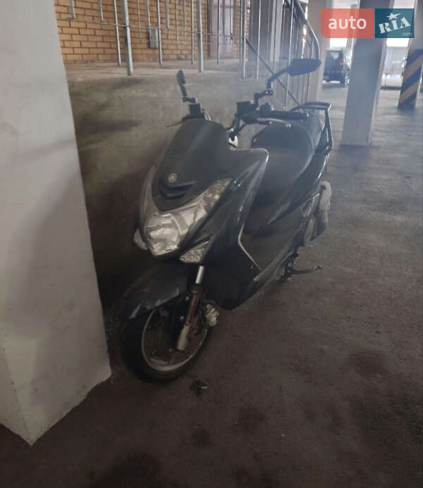 Скутер Yamaha Majesty 2014 в Киеве