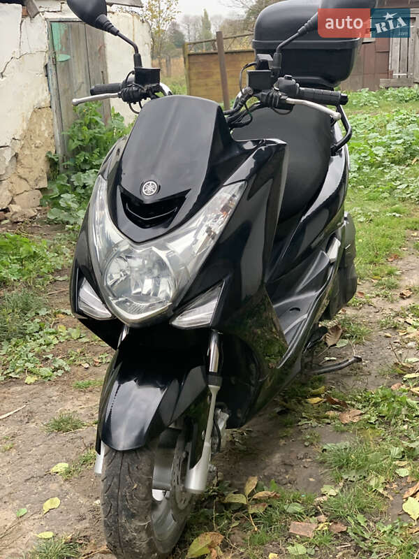 Максі-скутер Yamaha Majesty 2016 в Теофіполі фото Максі-скутер Yamaha Majesty 2016 в Теофіполі
