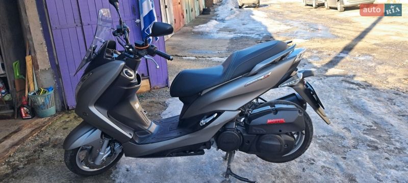 Скутер Yamaha Majesty 2015 в Вышгороде