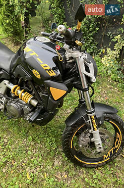 Мотоцикл Классік Yamaha MT-03 2006 в  фото 2 Мотоцикл Классік Yamaha MT-03 2006 в