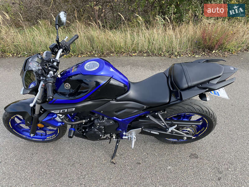Мотоцикл Без обтекателей (Naked bike) Yamaha MT-03 2018 в Чернигове