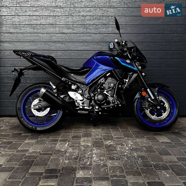 Мотоцикл Без обтекателей (Naked bike) Yamaha MT-03 2023 в Белой Церкви фото 2 Мотоцикл Без обтекателей (Naked bike) Yamaha MT-03 2023 в Белой Церкви