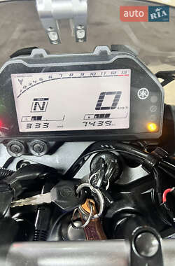 Мотоцикл Без обтекателей (Naked bike) Yamaha MT-03 2020 в  фото 9 Мотоцикл Без обтекателей (Naked bike) Yamaha MT-03 2020 в