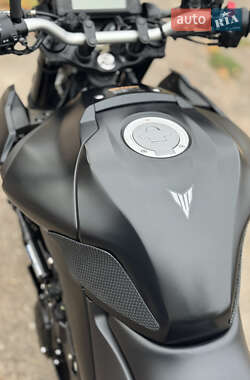 Мотоцикл Без обтікачів (Naked bike) Yamaha MT-03 2023 в  фото 15 Мотоцикл Без обтікачів (Naked bike) Yamaha MT-03 2023 в