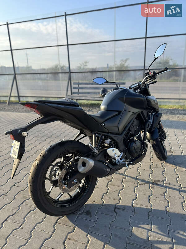 Мотоцикл Без обтекателей (Naked bike) Yamaha MT-03 2023 в Тернополе фото 5 Мотоцикл Без обтекателей (Naked bike) Yamaha MT-03 2023 в Тернополе