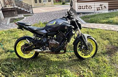 Мотоцикл Без обтекателей (Naked bike) Yamaha MT-07 2017 в Черновцах