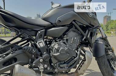 Мотоцикл Без обтекателей (Naked bike) Yamaha MT-07 2021 в Днепре