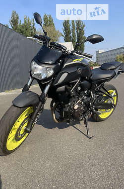 Спортбайк Yamaha MT-07 2017 в Киеве