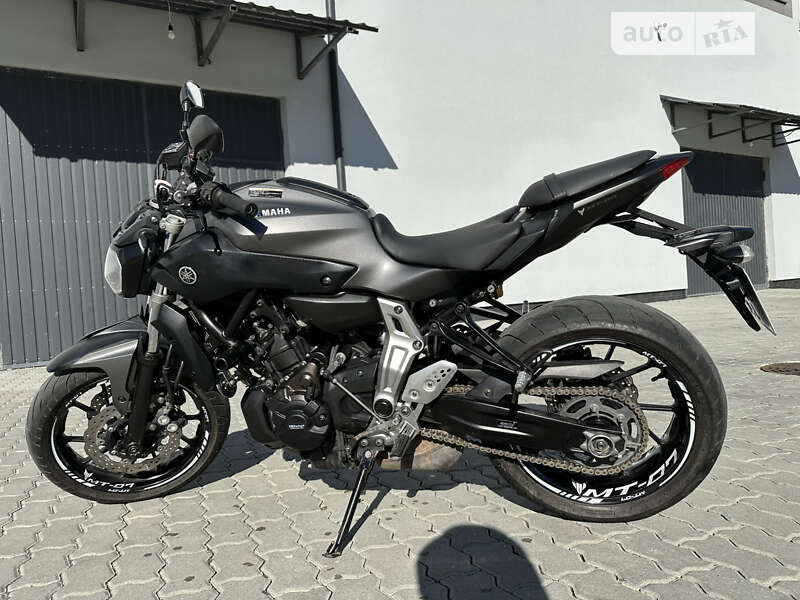 Мотоцикл Без обтікачів (Naked bike) Yamaha MT-07 2014 в Трускавці