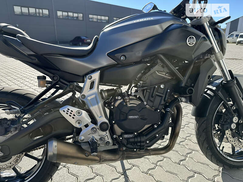 Мотоцикл Без обтікачів (Naked bike) Yamaha MT-07 2014 в Трускавці