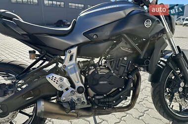 Мотоцикл Без обтікачів (Naked bike) Yamaha MT-07 2014 в Трускавці