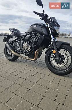 Мотоцикл Без обтікачів (Naked bike) Yamaha MT-07 2018 в 