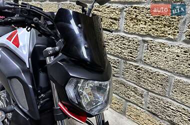 Мотоцикл Без обтекателей (Naked bike) Yamaha MT-07 2018 в 