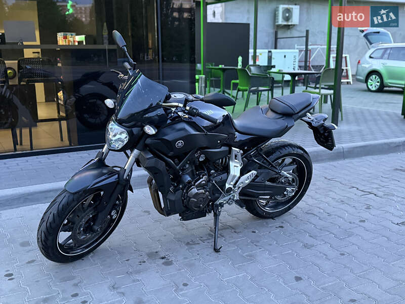 Мотоцикл Без обтікачів (Naked bike) Yamaha MT-07 2016 в Києві