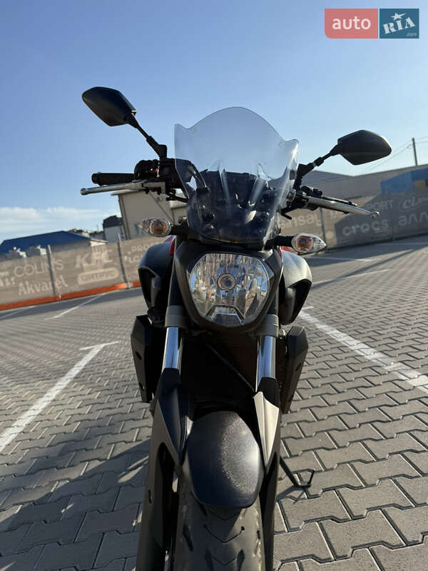 Мотоцикл Без обтекателей (Naked bike) Yamaha MT-07 2014 в Ивано-Франковске