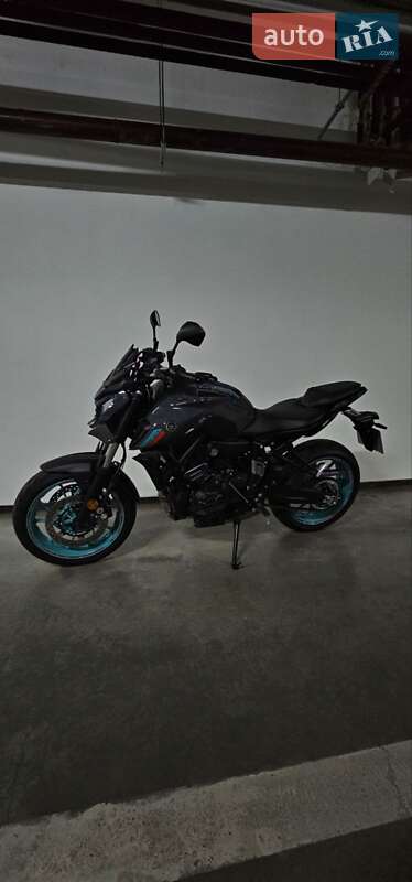 Спортбайк Yamaha MT-07 2022 в Киеве