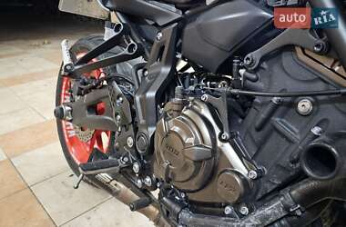 Мотоцикл Без обтекателей (Naked bike) Yamaha MT-07 2019 в 