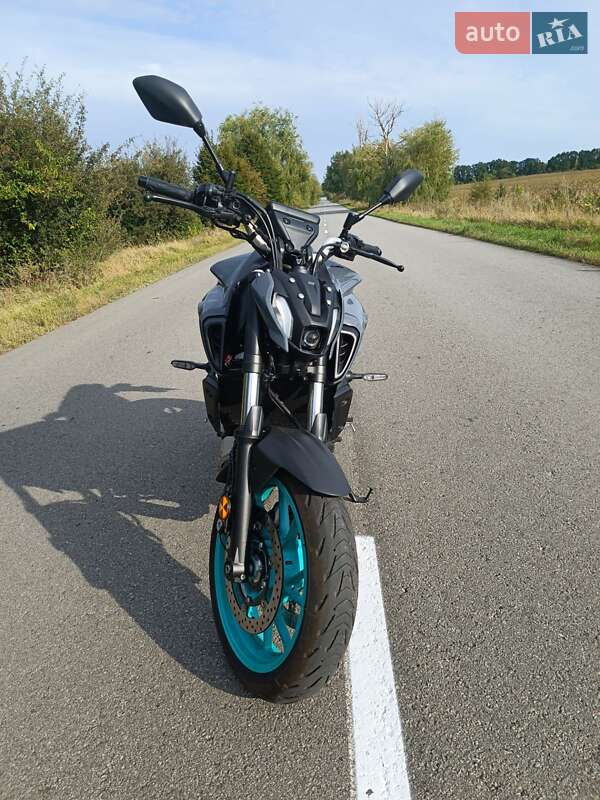 Мотоцикл Без обтекателей (Naked bike) Yamaha MT-07 2023 в Барышевке