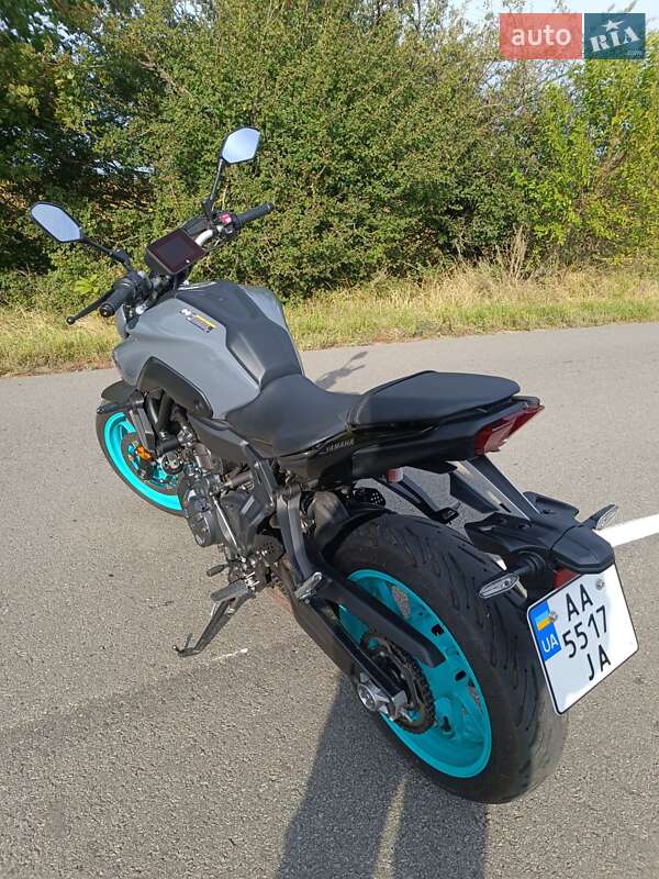 Мотоцикл Без обтекателей (Naked bike) Yamaha MT-07 2023 в Барышевке