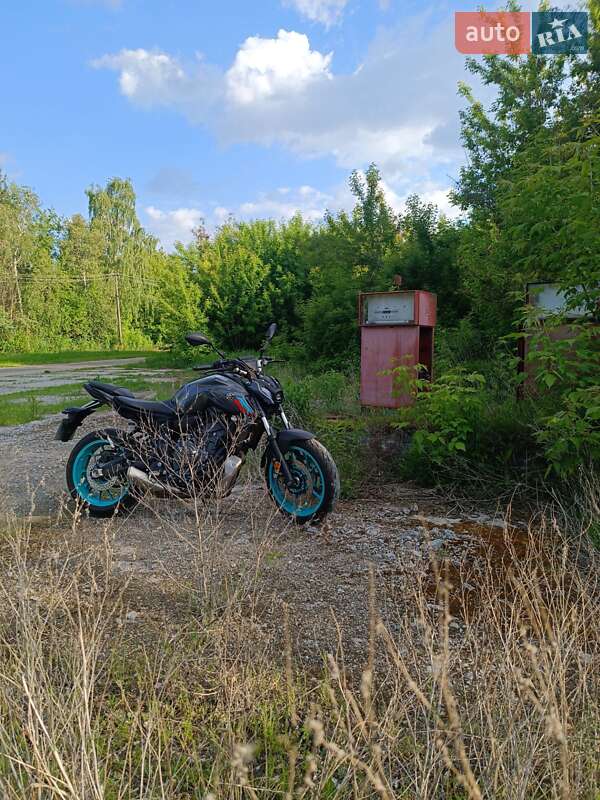 Мотоцикл Без обтекателей (Naked bike) Yamaha MT-07 2023 в Барышевке