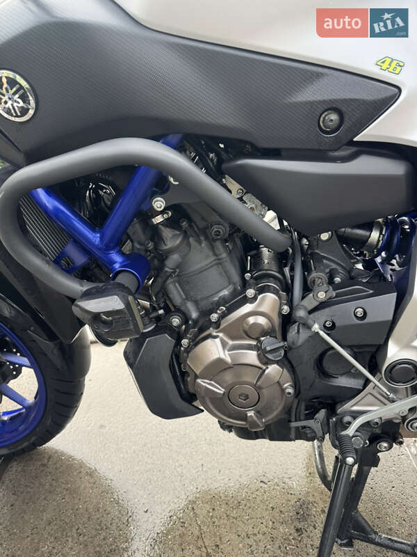 Мотоцикл Без обтекателей (Naked bike) Yamaha MT-07 2015 в Броварах